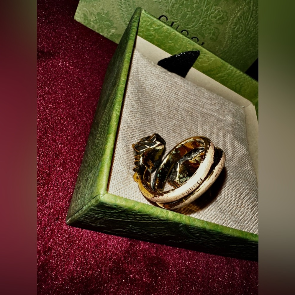 Gucci ‘Twist’ Tiger Head (Red Crystal Eyes) Double Banded Ring - Picture 10 of 13